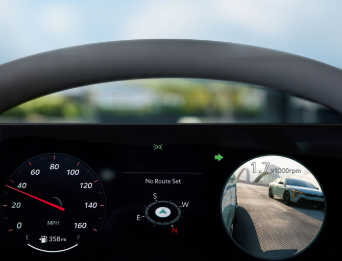 Blind-Spot View Monitor