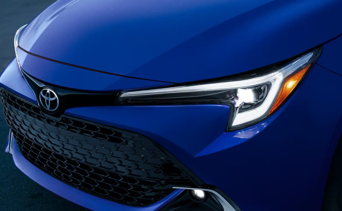 View the 2024 Toyota Corolla Hatchback Features Bommarito Toyota